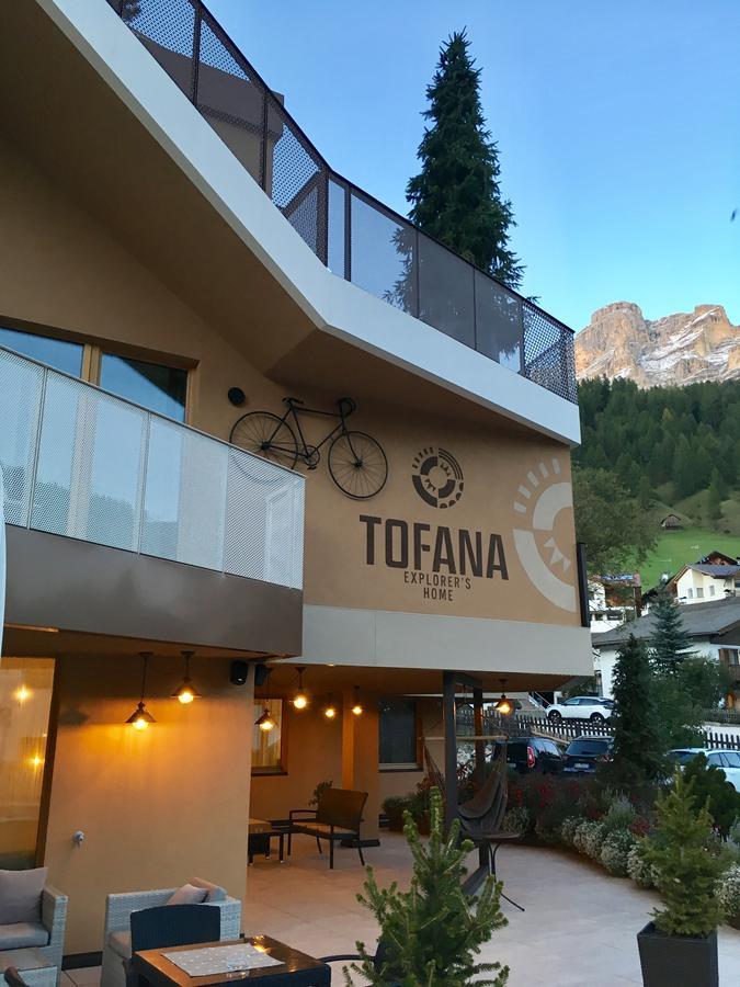 Hotel Tofana San Cassiano  Bagian luar foto